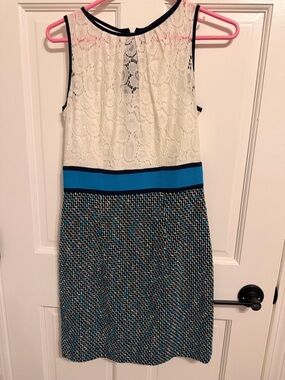 Milly White Lace & Blue Accent Sleeveless Dress